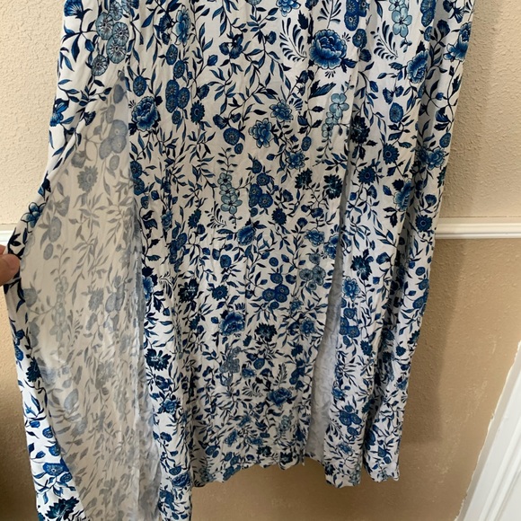 ✨Sale✨H&M shoulder off maxi dress - Picture 6 of 9